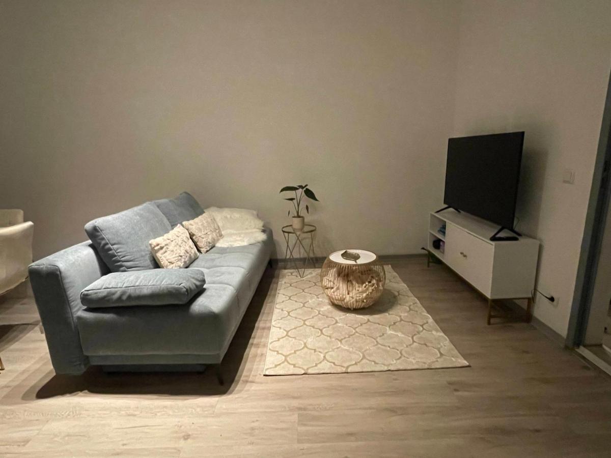Urbansuites - Modern & Zentral In Der City - Dein Zuhause In Stuttgart Exteriör bild