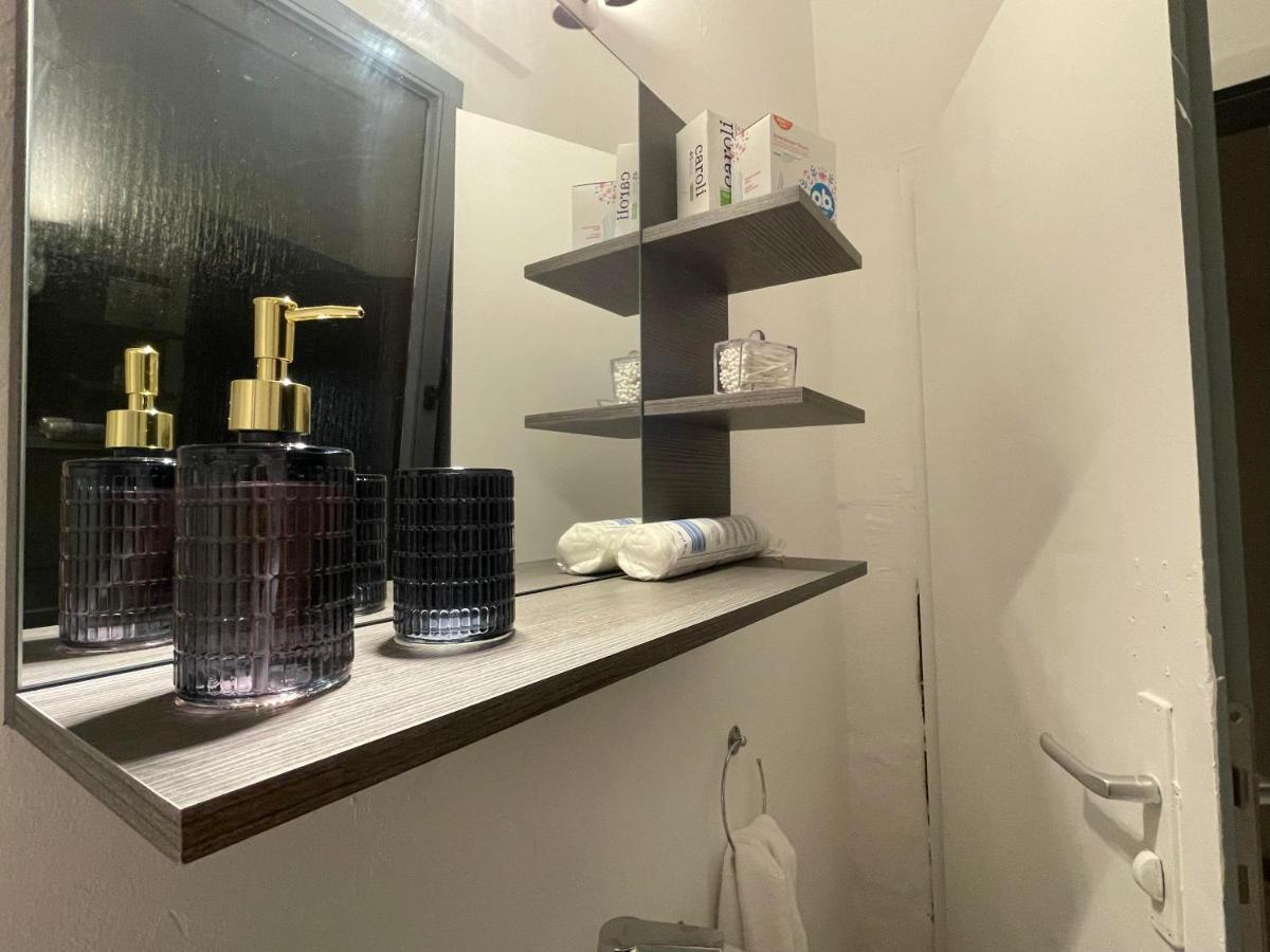 Urbansuites - Modern & Zentral In Der City - Dein Zuhause In Stuttgart Exteriör bild