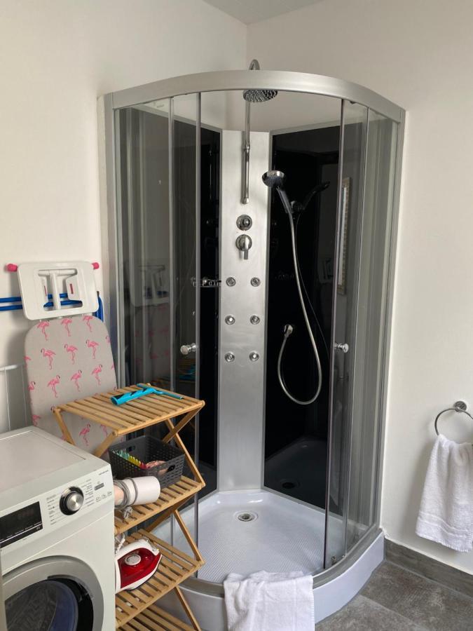 Urbansuites - Modern & Zentral In Der City - Dein Zuhause In Stuttgart Exteriör bild